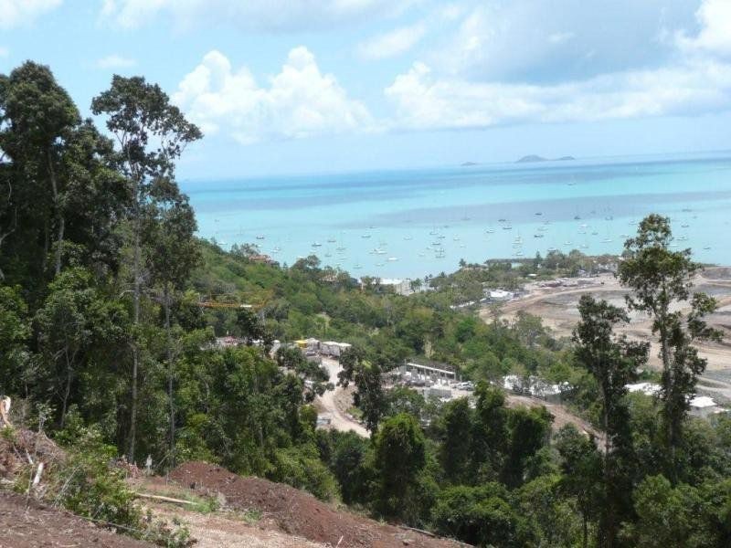 422 Shute Harbour Road, Airlie Beach QLD 4802