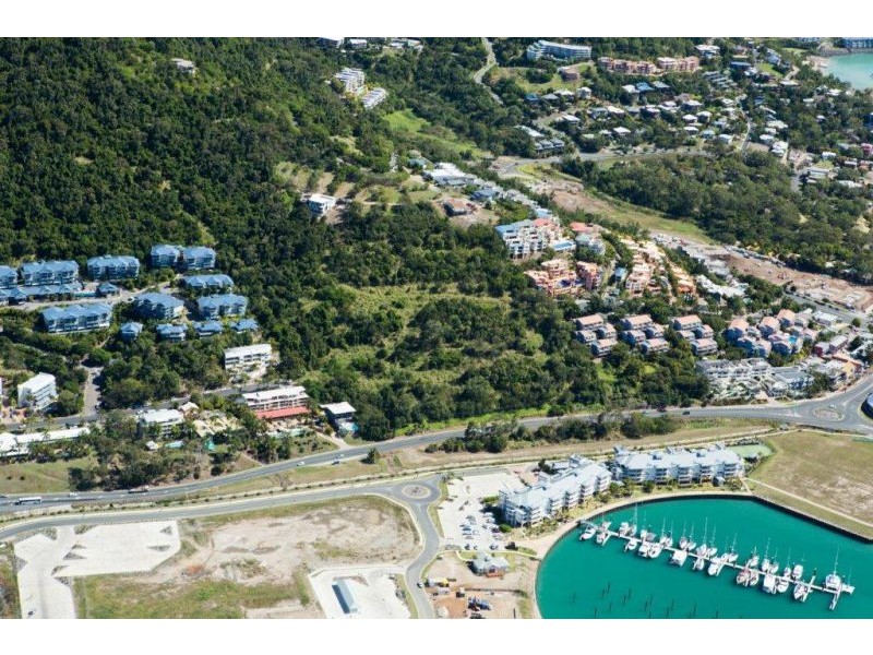 422 Shute Harbour Road, Airlie Beach QLD 4802