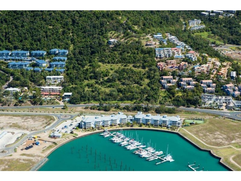 422 Shute Harbour Road, Airlie Beach QLD 4802