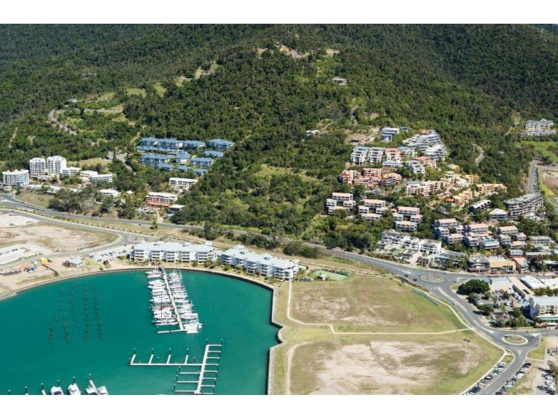 422 Shute Harbour Road, Airlie Beach QLD 4802