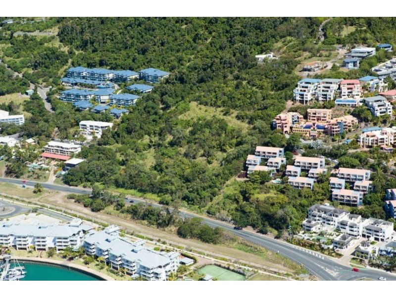 422 Shute Harbour Road, Airlie Beach QLD 4802
