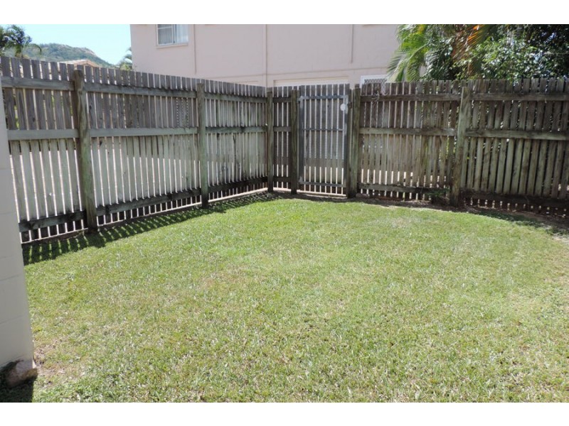 3/11 Second Avenue, Railway Estate QLD 4810