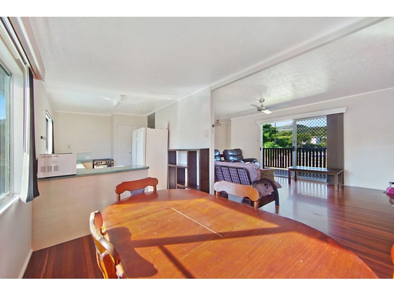 1493 Riverway Drive, Kelso QLD 4815