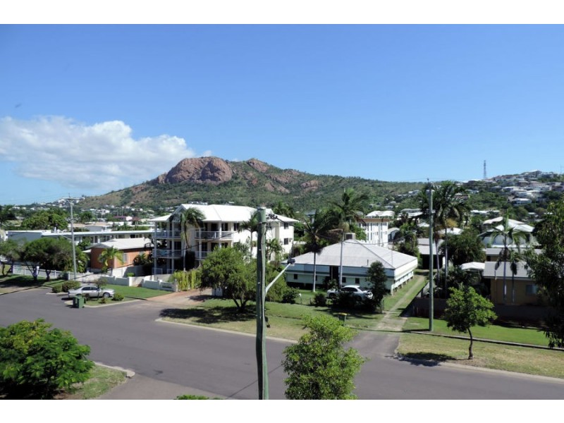 3/167 Mitchell Street, North Ward QLD 4810