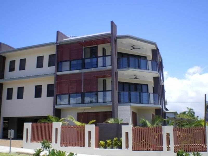 1/167 Mitchell Street, North Ward QLD 4810