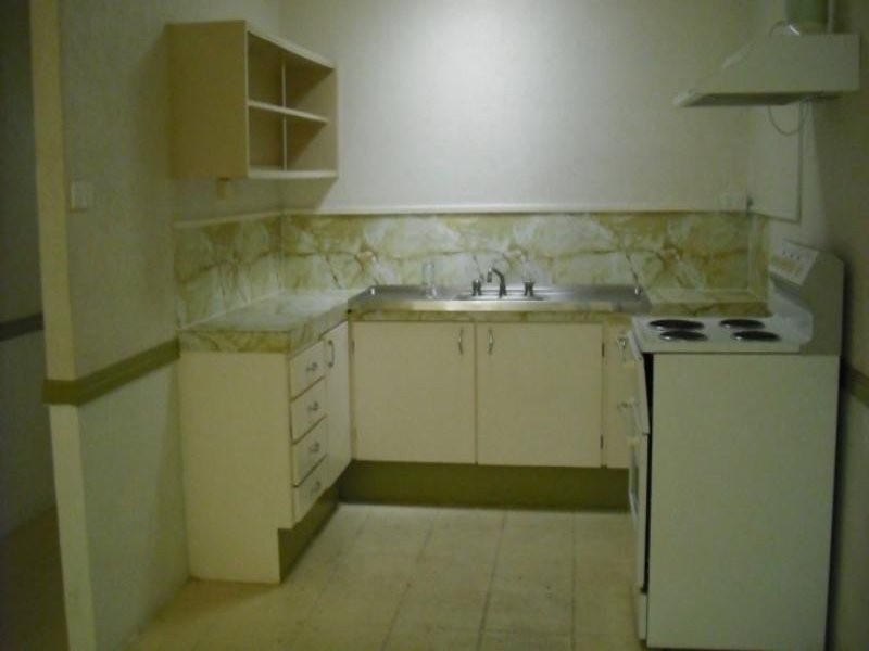 Railway Estate QLD 4810