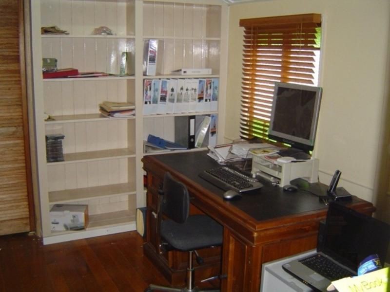 Hermit Park QLD 4812