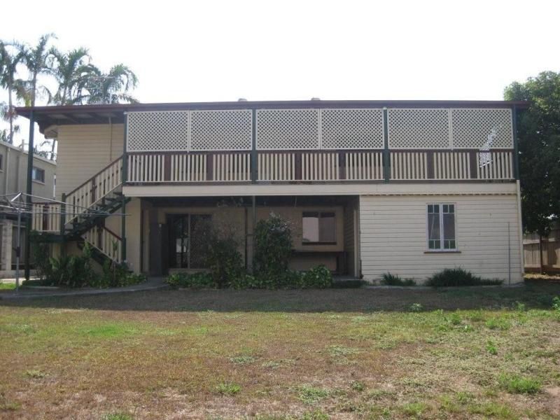 Hermit Park QLD 4812