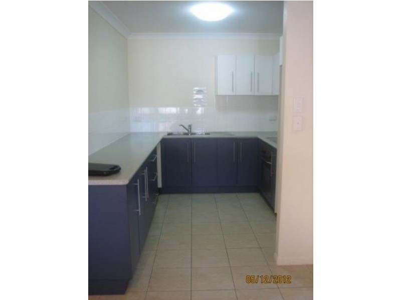 1/18 San Vito Crescent, Rasmussen QLD 4815