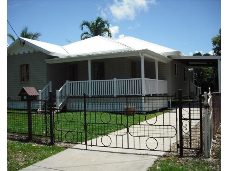 30 Ralston Street, West End QLD 4810