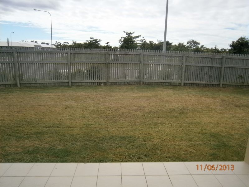 1 Kempton Chase, Burdell QLD 4818