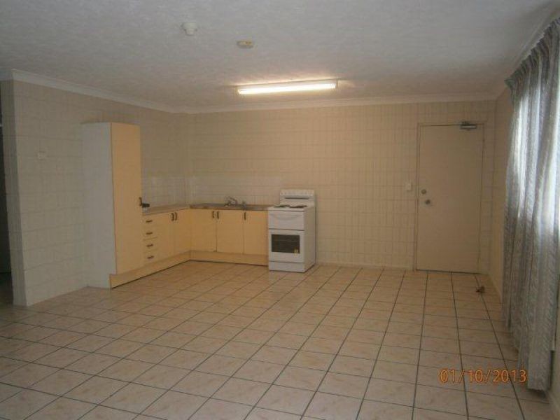 116/15-19 Gregory Street, North Ward QLD 4810