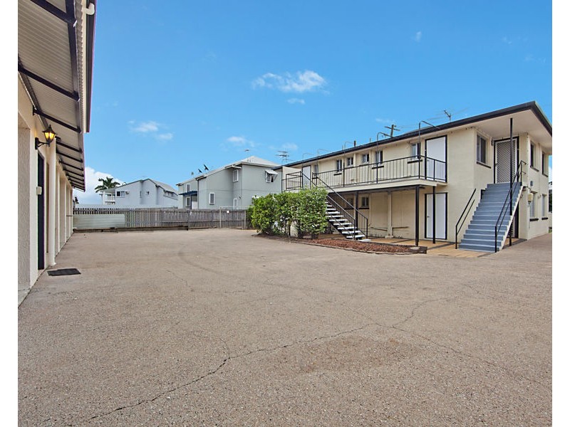 2/88 Albany Road, Pimlico QLD 4812