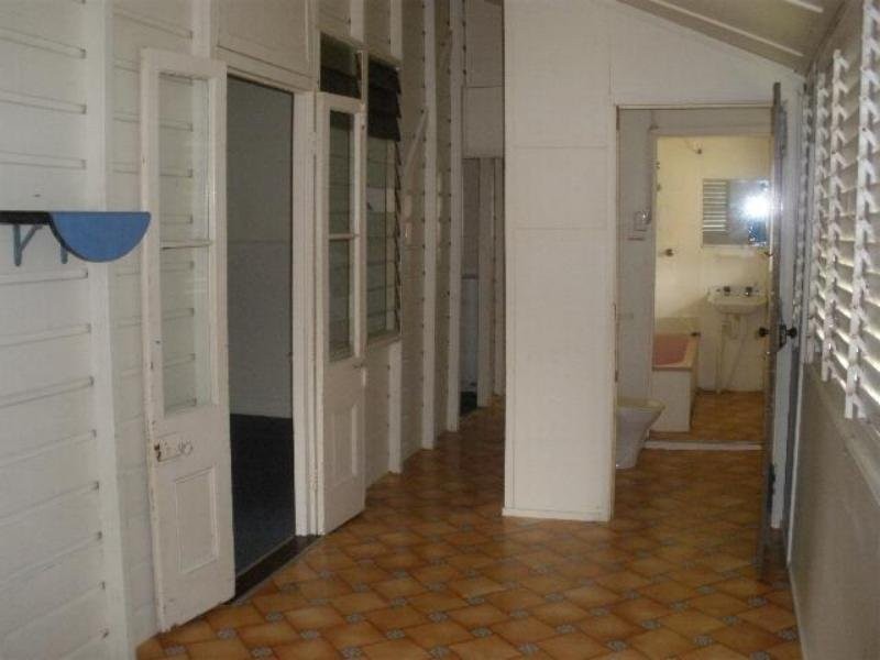 Hermit Park QLD 4812