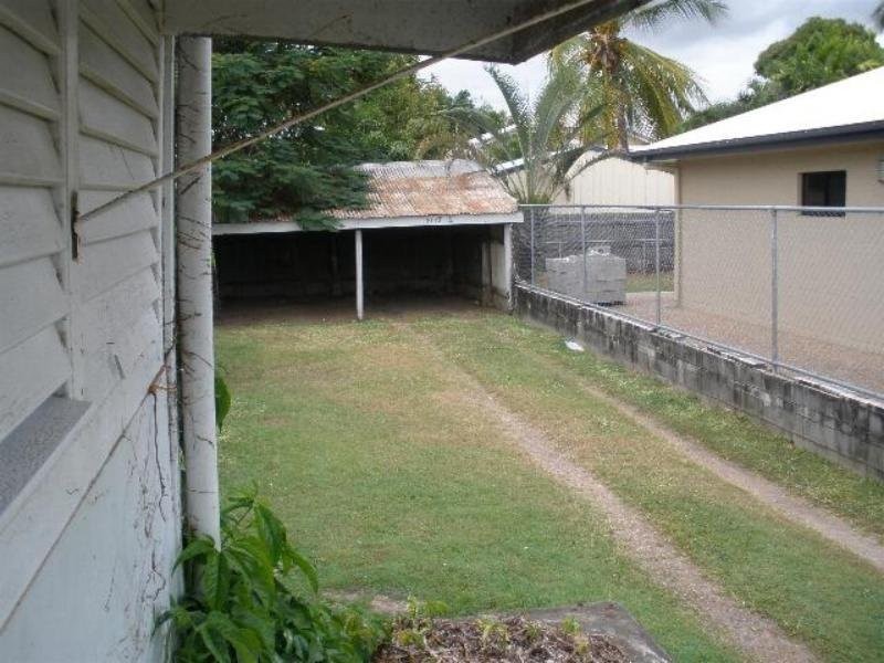 Hermit Park QLD 4812