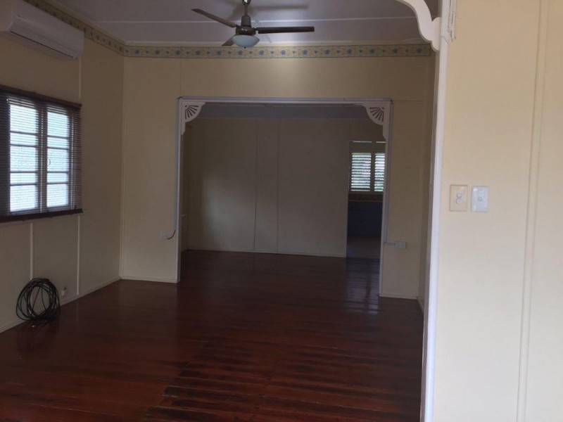 64 Tenth Avenue, Railway Estate QLD 4810