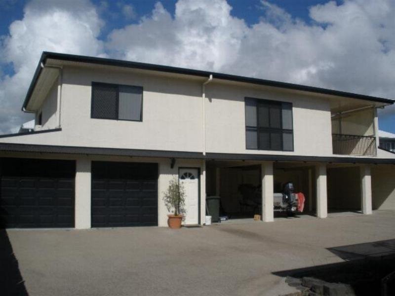 Pimlico QLD 4812