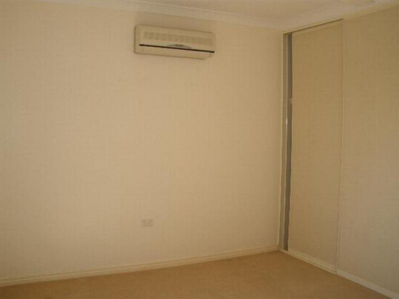 Pimlico QLD 4812