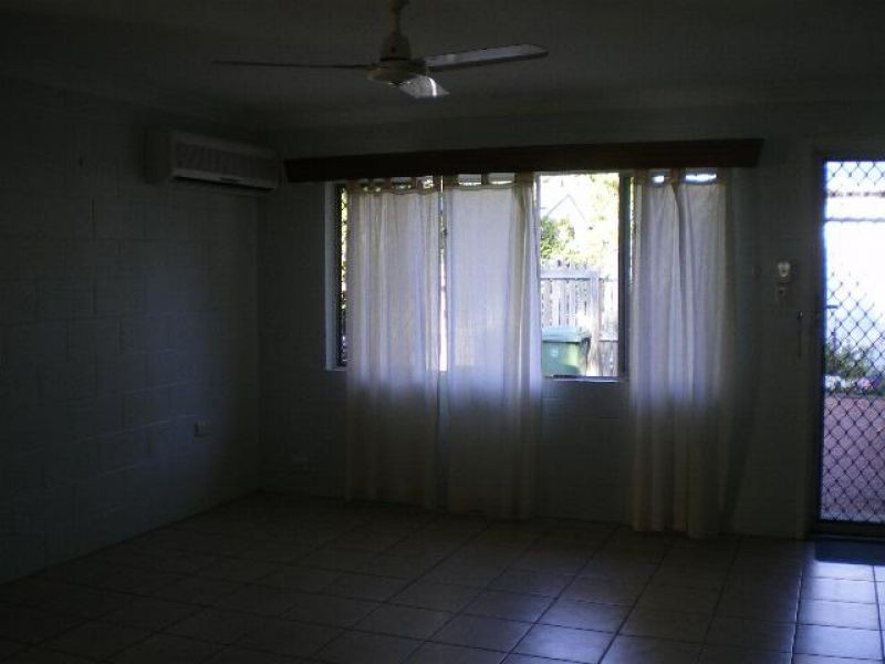 West End QLD 4810