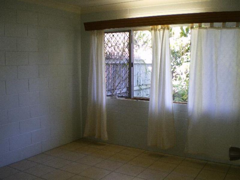 West End QLD 4810