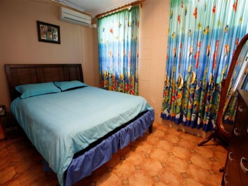 Saunders Beach QLD 4818