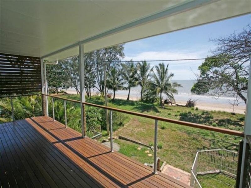 Saunders Beach QLD 4818