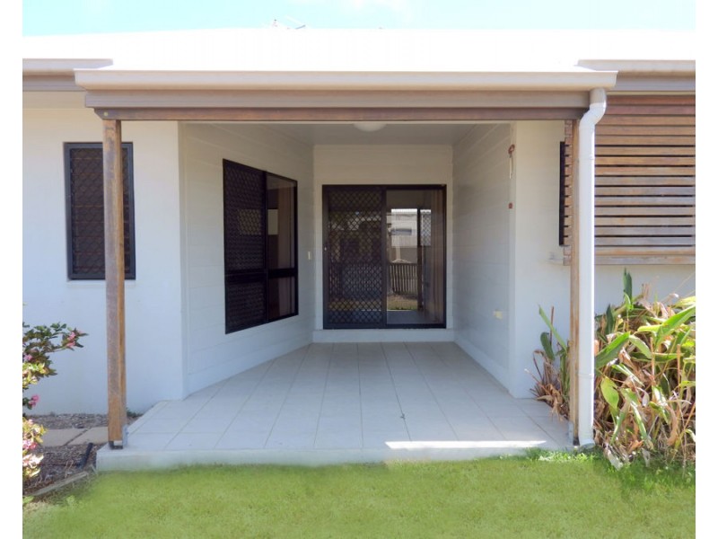 2/12 Bel Air Avenue, Kirwan QLD 4817