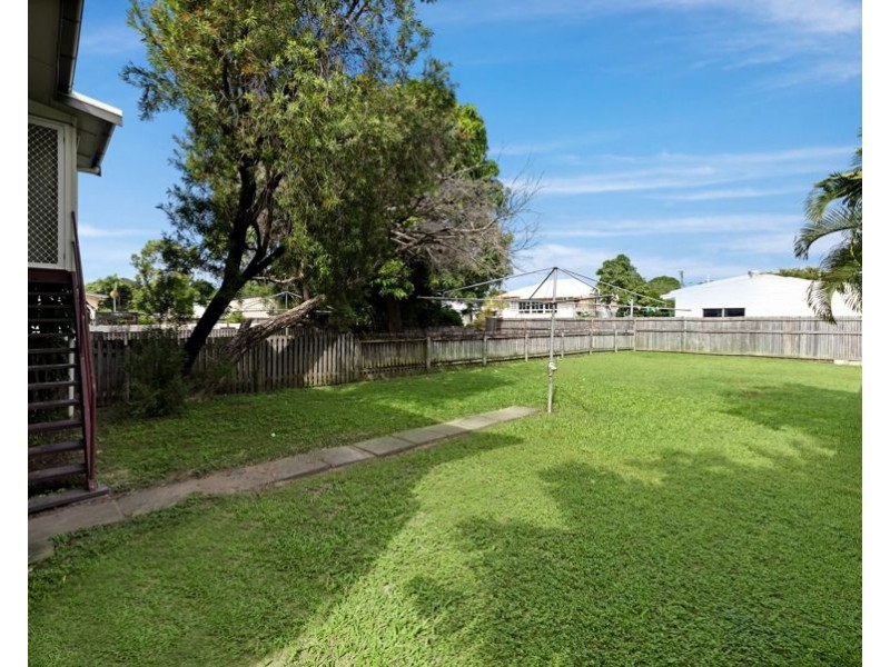 2/16 Leeds Street, Gulliver QLD 4812