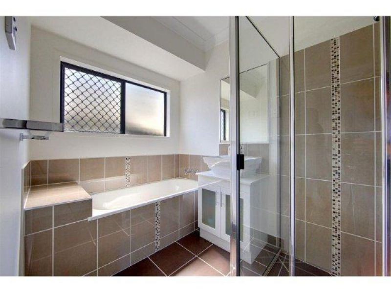 Mount Louisa QLD 4814