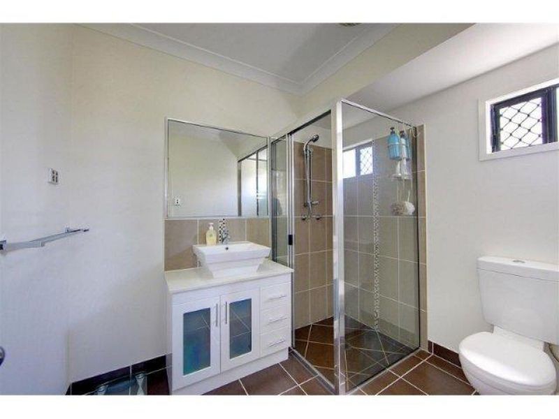 Mount Louisa QLD 4814