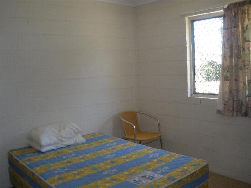 4/7 Cook Street, North Ward QLD 4810