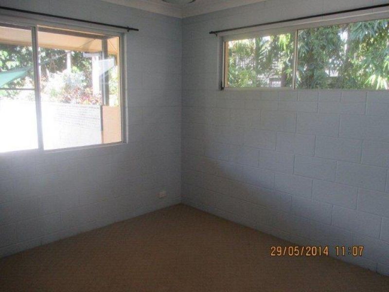 West End QLD 4810