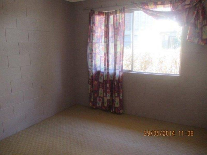 West End QLD 4810
