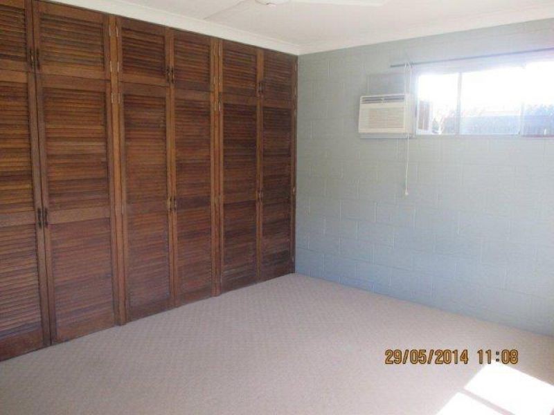 West End QLD 4810