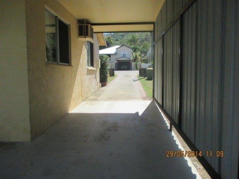 West End QLD 4810