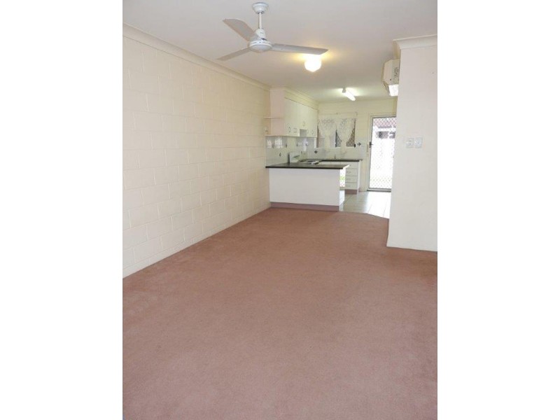 5/32 Henry Street, West End QLD 4810