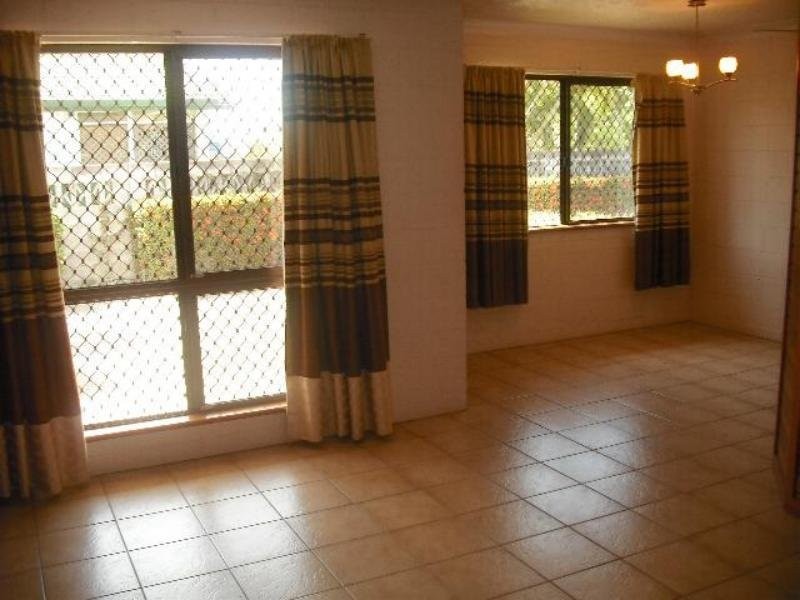 1/90 Dearness Street, Garbutt QLD 4814