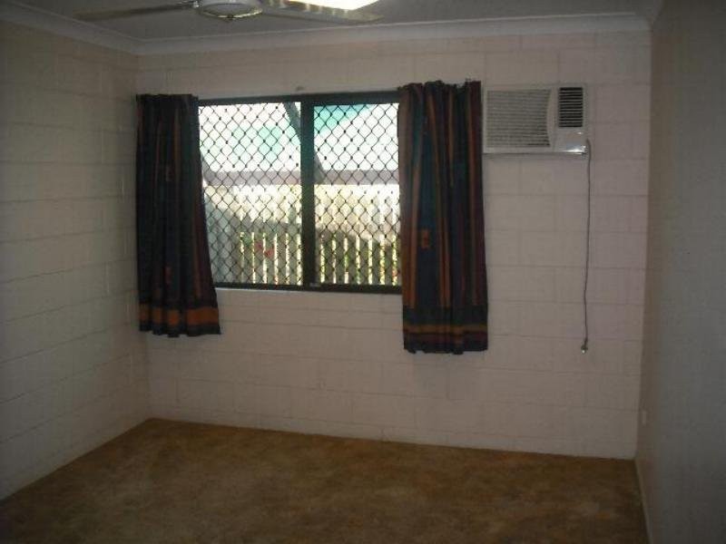 1/90 Dearness Street, Garbutt QLD 4814