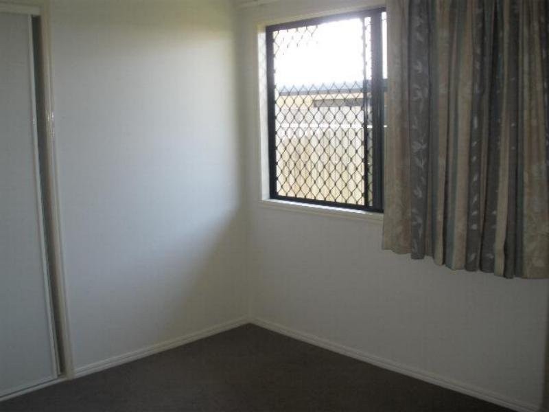 55 Crestbrook Drive, Mount Louisa QLD 4814