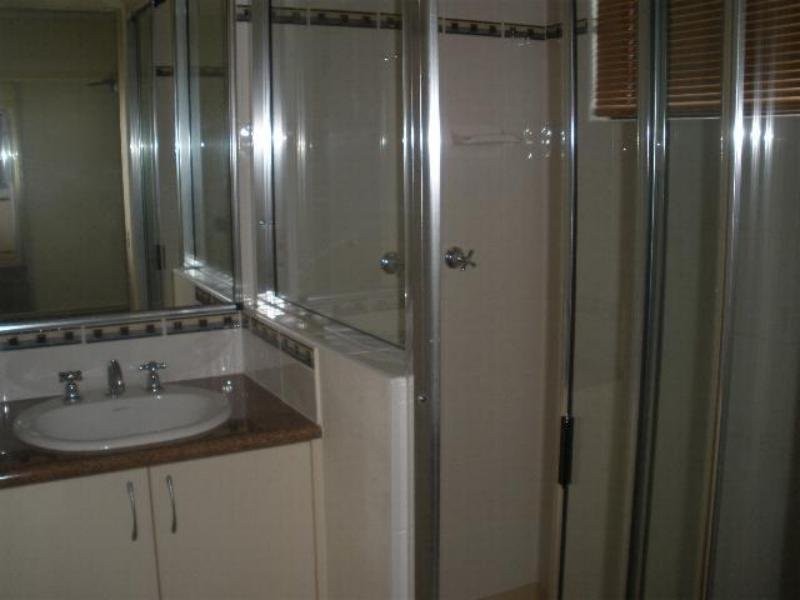 55 Crestbrook Drive, Mount Louisa QLD 4814