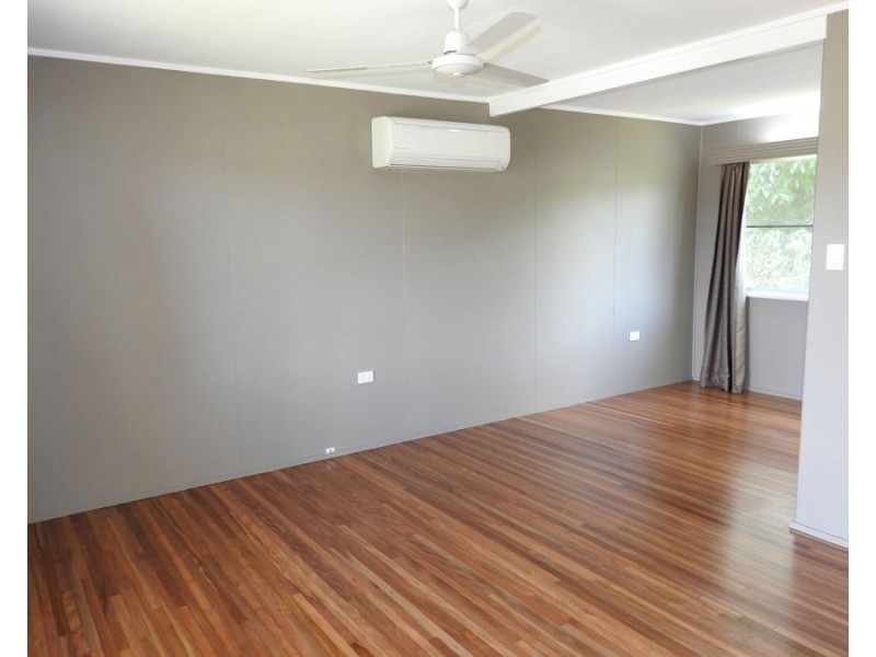 4 Rita Court, Kelso QLD 4815