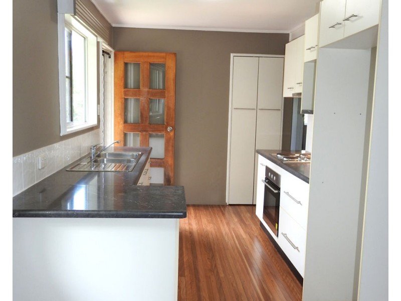 4 Rita Court, Kelso QLD 4815