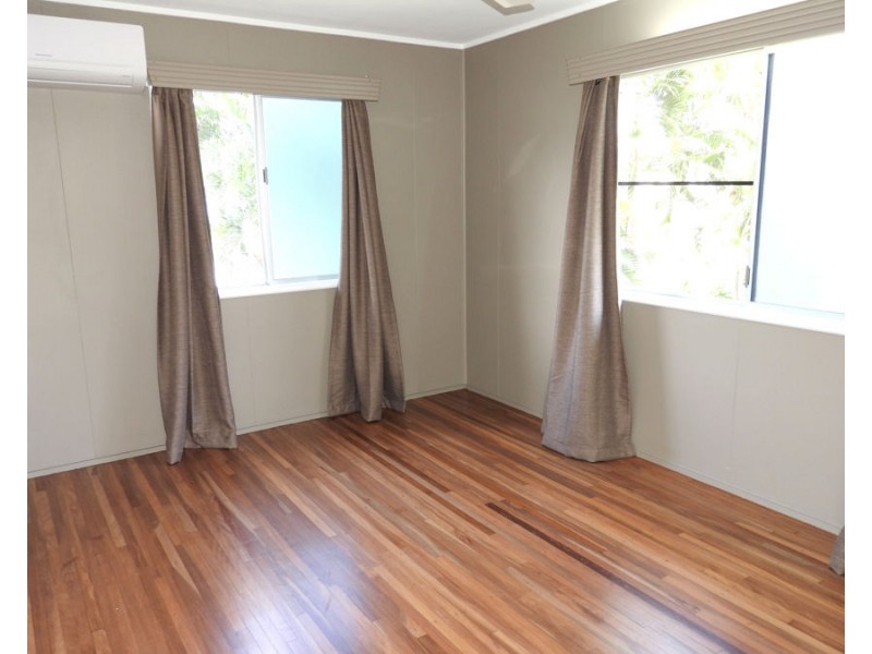 4 Rita Court, Kelso QLD 4815