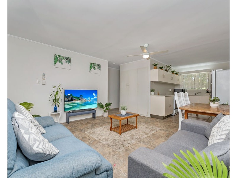 1/16 Leeds Street, Gulliver QLD 4812