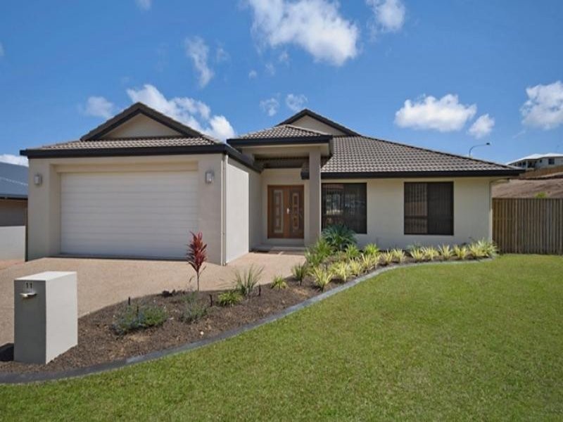 11 Jindalee Crs, Douglas QLD 4814