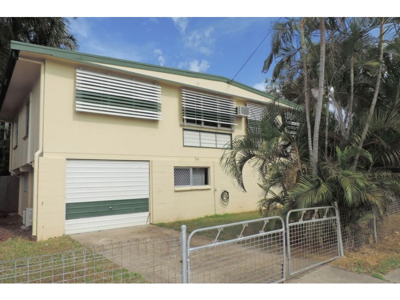 216 Charles Street, Cranbrook QLD 4814