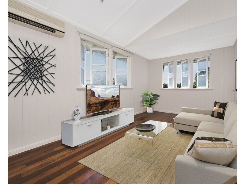 6 Hindley Street, Currajong QLD 4812