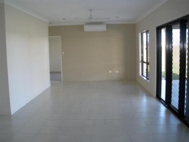 Bohle Plains QLD 4817