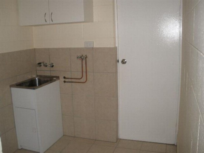 West End QLD 4810