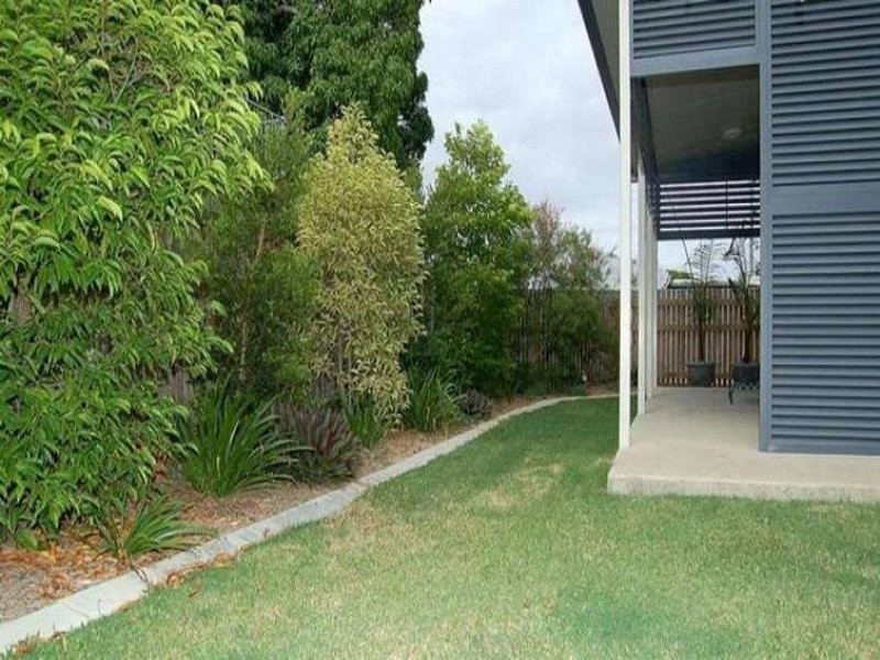 2 Doorey Street, Railway Estate QLD 4810